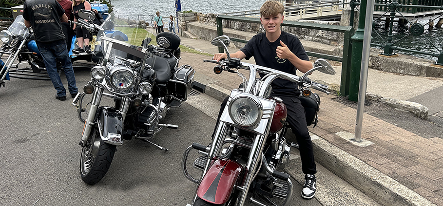 The family motorcycle tour in Sydney was a fabulous experience. They saw the main icons of Sydney the fun way.